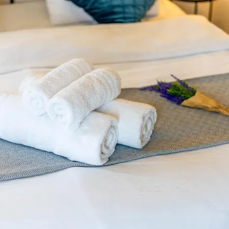 Zalihe Boutique North